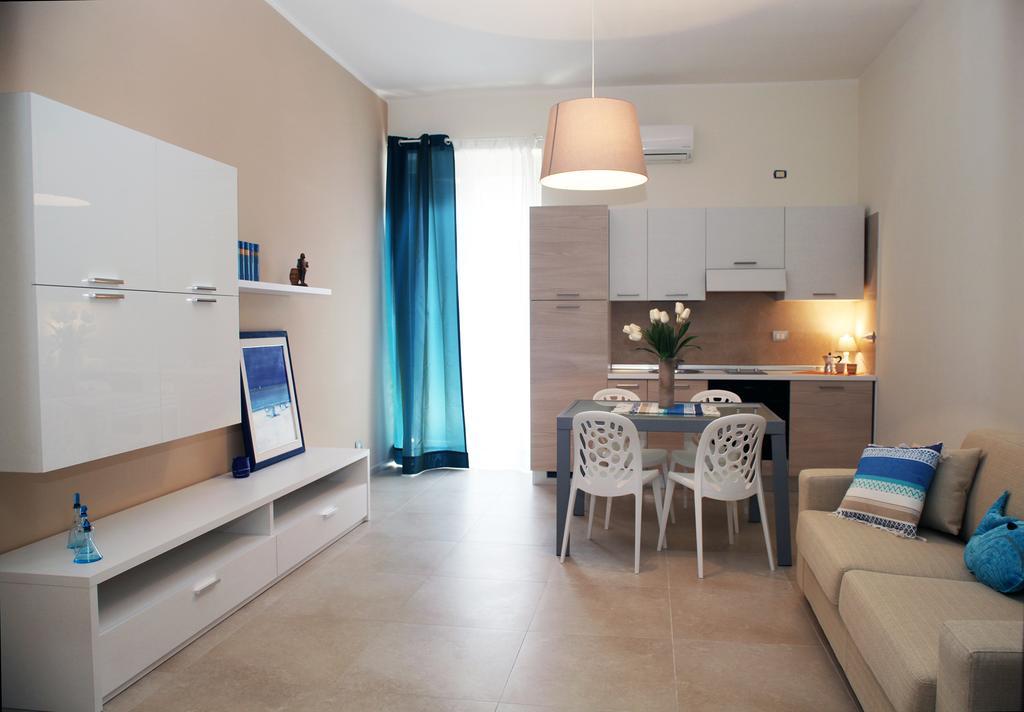 Apartment Corso Cavour Μπάρι Δωμάτιο φωτογραφία