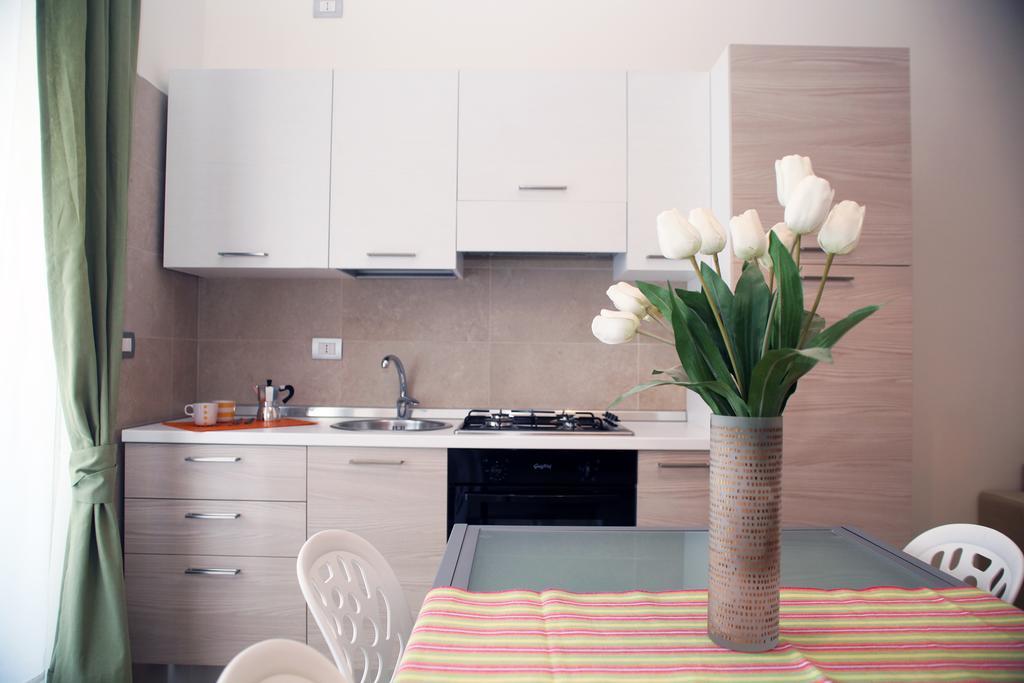 Apartment Corso Cavour Μπάρι Δωμάτιο φωτογραφία
