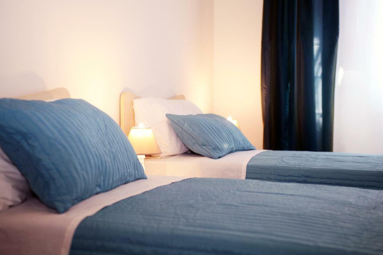 Apartment Corso Cavour Μπάρι Δωμάτιο φωτογραφία